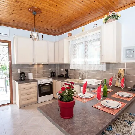 Holiday home Anna-maria House Fokata