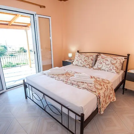 Anna-maria House Holiday home Fokata